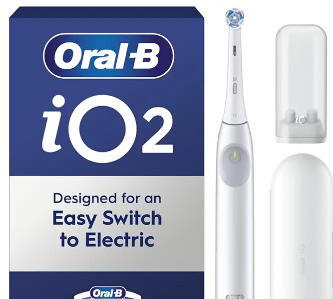 Oral-B iO2 Electric Toothbrush, 1 Gentle Care Toothbrush Head