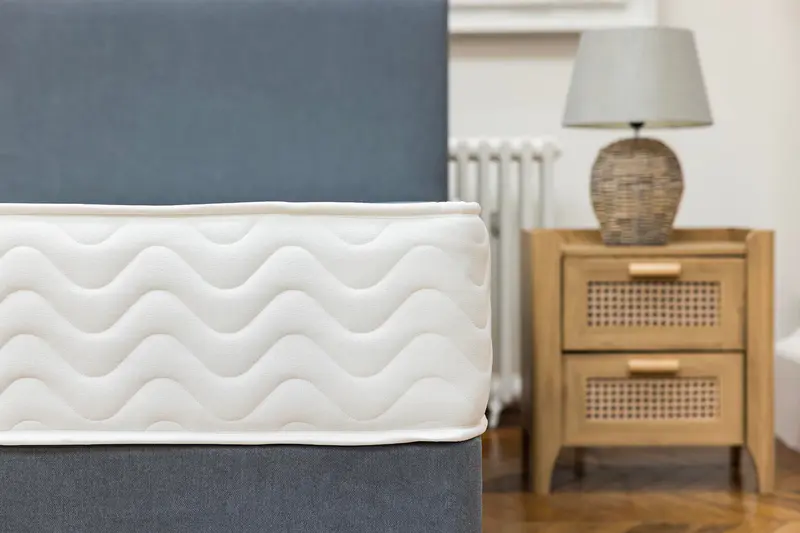 DFI Mode Bed Set Bundle- With Comfort Bonnell Mattress