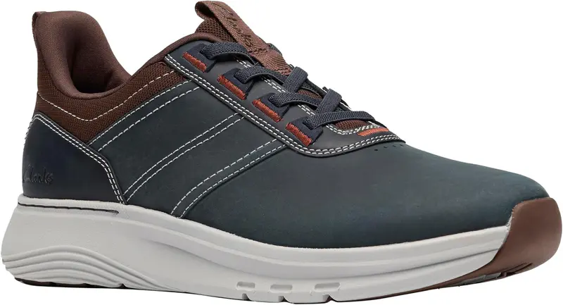 Clarks Men's Motion Trek LXSneaker